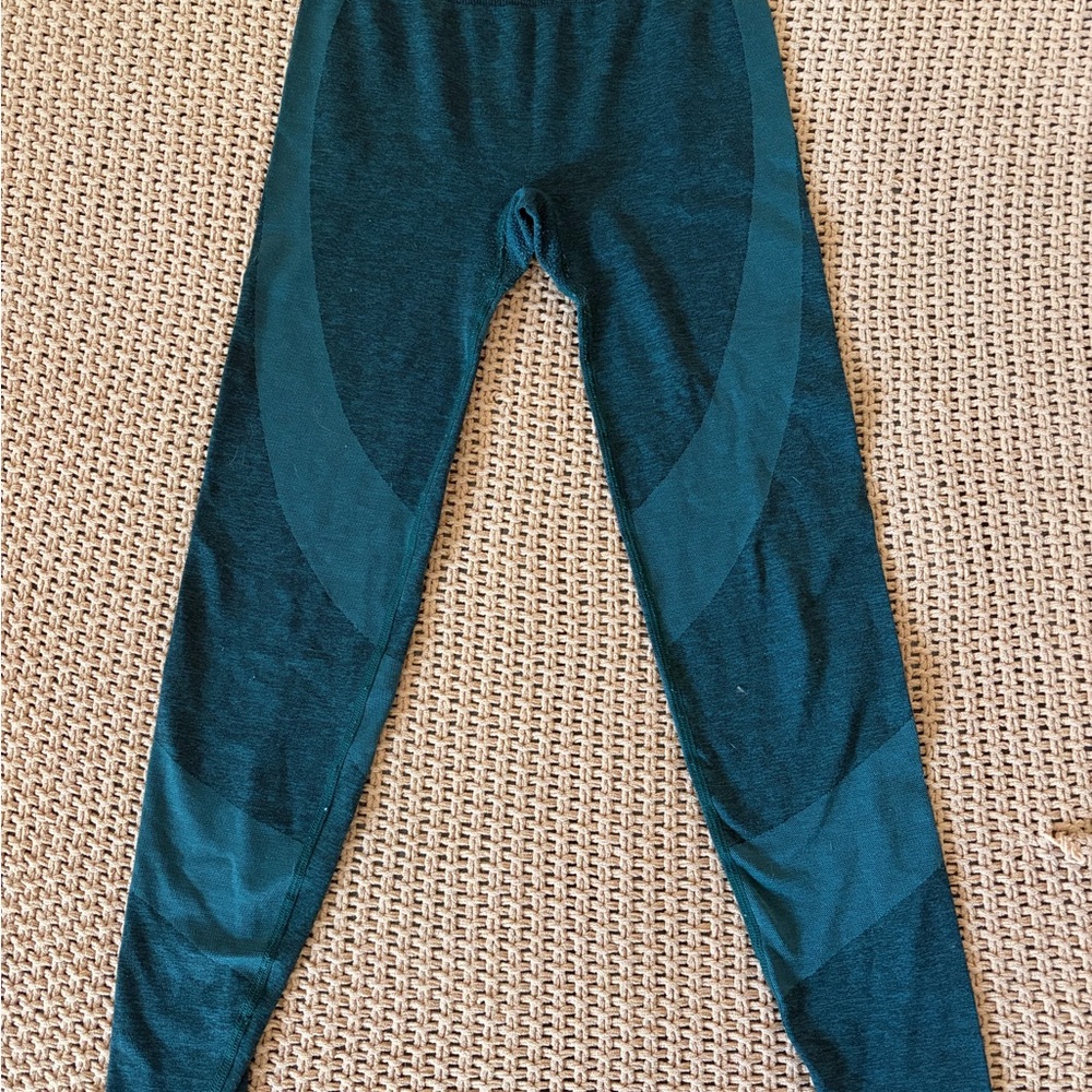 PINK Victoria's Secret Teal Curved-Seam Leggings